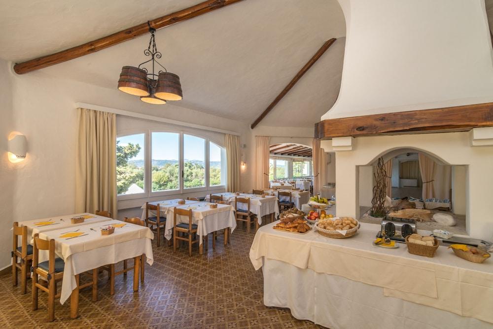 Hotel 3 Botti Baja Sardinya Dış mekan fotoğraf