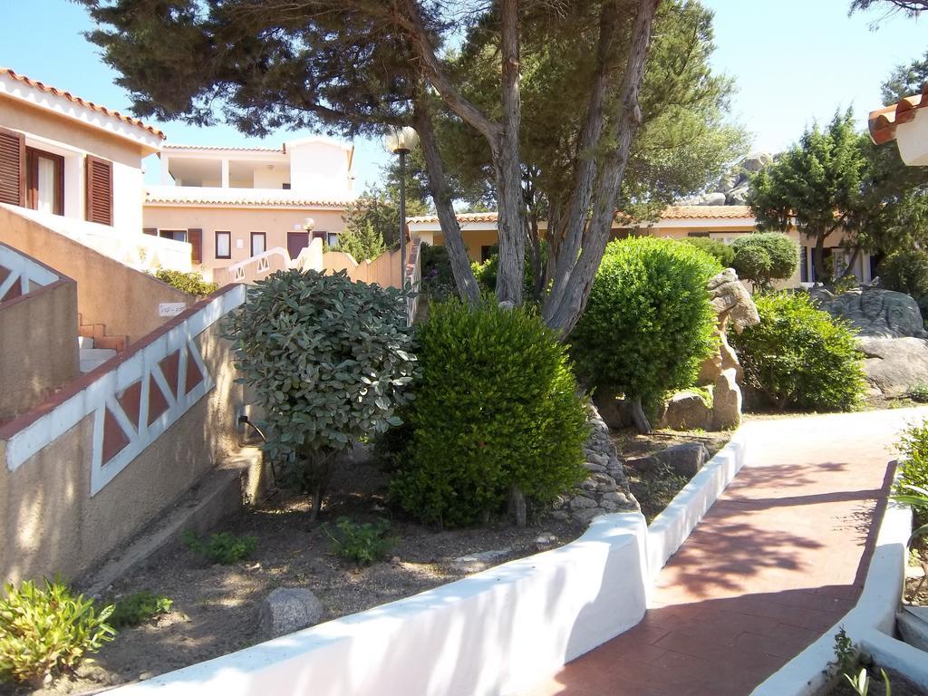 Hotel 3 Botti Baja Sardinya Dış mekan fotoğraf