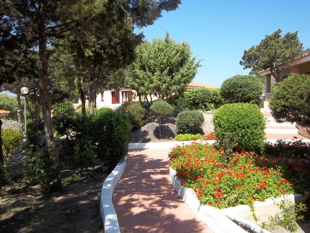 Hotel 3 Botti Baja Sardinya Dış mekan fotoğraf