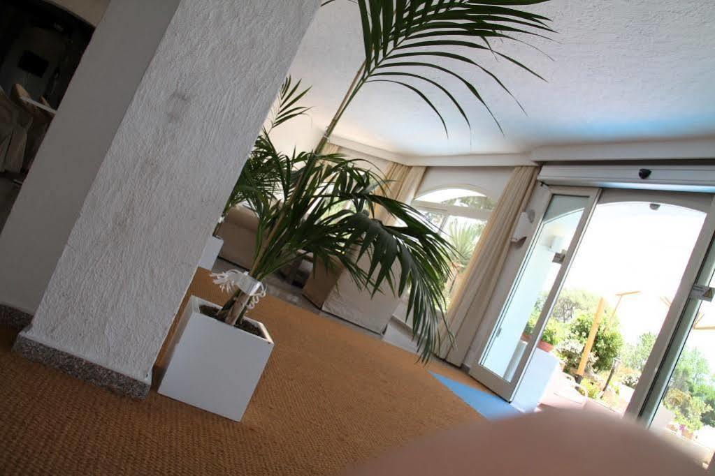 Hotel 3 Botti Baja Sardinya Dış mekan fotoğraf